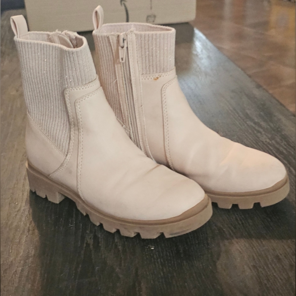 Girls' Light Pink Ankle Boots